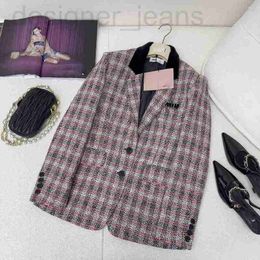 Vestes pour femmes Designer Automne et hiver Nouveau Miu Nanyou Gaoding Tempérament Polyvalent Élégant Contraste Velours Panneau Plaid Costume Manteau 4S3X