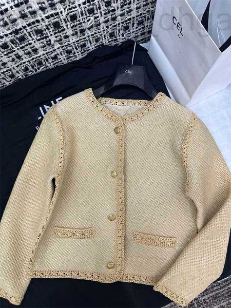 Vestes pour femmes Designer Automne / Hiver 23 Nouveau Nanyou Cel Tempérament Petit Parfum Slim Champagne Or Frit Pâte Twists Bord Tissé Garniture Bouton Manteau Court CZJW