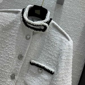 Dames Jackets Designer Brand 2023 Early Autumn New Fashionable en Minimalistische Stand Up Up Collar Single Breasted White Wollen Jacket Coat F