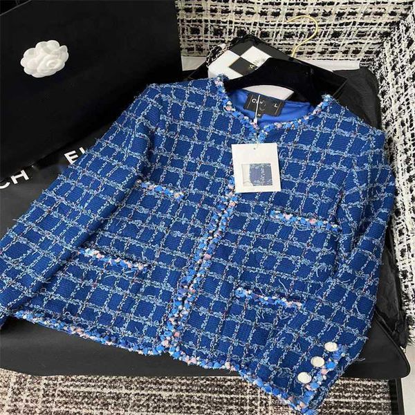 Femmes Vestes Designer Début Printemps Nouveau Style Célébrité Tempérament Col Rond Polyvalent Bleu Tartan Manteau Femmes UGNM