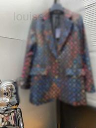Diseñador de chaquetas para mujer Diseño de bolsillo falso con patrón de neón degradado para chaqueta de traje HTMT