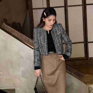 Veste de vestes pour femmes Jacket affrontement couleur Plaid Stripe Broo Fashion Lebrity Style Short Slim Cardigan T4og