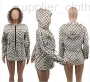 Designer de vestes pour femmes Nouveaux vestes de veste de vent de vent mode glassement imprimé couches extérieures à capuche à double couche
