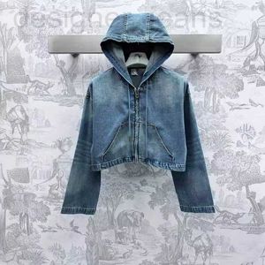 Designer de vestes pour femmes printemps / été Nouveau Loe Style littéraire Zipper à capuche Short Single Breasted Pure Cotton Denim Coat W6bg