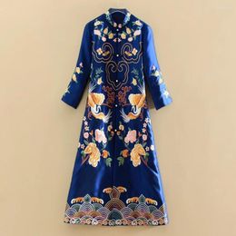 Vestes féminines Embro Mill Elegant Lady Ourwear Automne Indie Folk Twill Satin broderie rétro Retro Vintage Trench Coat Femme S-xxl