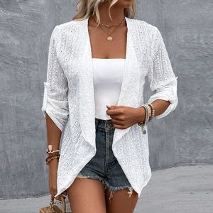 Vestes Femmes Mode Femmes Vneck Creux Crochet Solide Cardigan Élégant Dame Lâche Outwear 2023 Automne Mince Dentelle Manteau À Manches Longues 230817