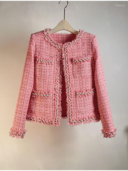 Vestes Femme Designer Français Printemps Rose Tweed Laine Plaid Veste Courte Tops Femmes Perles O Cou Couvert Bouton Gland Survêtement Chic