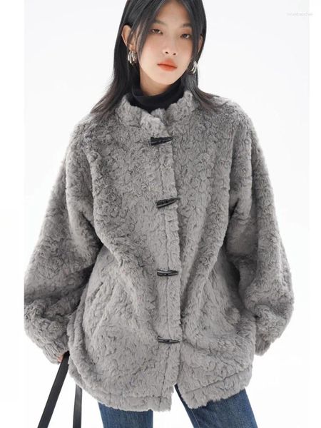 Chaquetas de mujer Abrigo de piel de cordero gris para mujer Chic Otoño Invierno Botón de cuerno de peluche Suelto Espesar Chaqueta cálida Faux Furry Vintage Fleece