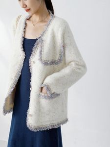 Vestes pour femmes Imitation vison velours couleur contraste petit parfum manteau automne et hiver frange col en v pull Cardigan