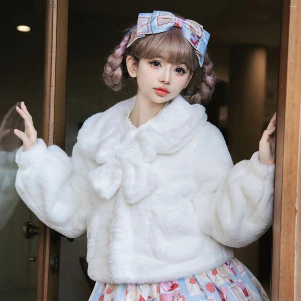 Vestes Femmes Japonais Lolita Style Recadrée Peluche Femmes Doux Hiver All-Match Kawaii Collier De Poupée Manteaux Doux Manteau Chaud Vêtements D'extérieur