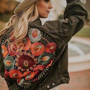 Vestes Femmes JSXDHK Streetwear Floral Broderie Denim Veste Manteau Vintage Femmes Printemps Automne Turn Down Col Lâche Casual Cowboy Outwear 231023