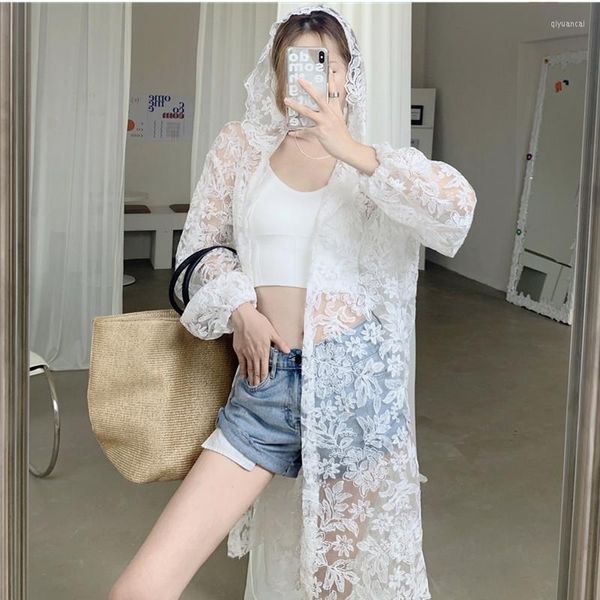 Chaquetas de mujer Cubierta de encaje coreano para mujer Vestido de playa blanco Damas Bikini Cabo Verano Boho Sexy Ver a través de manga larga con capucha Cardigan E81