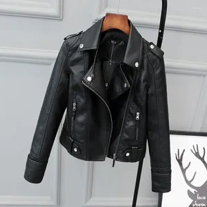 Vestes pour femmes Version coréenne de la veste en cuir Slim Pu 2024 Motorcycle d'hiver printemps / automne