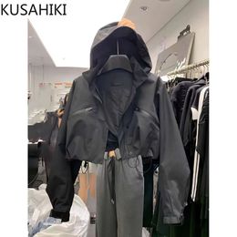 Vestes pour femmes KUSAHIKI 2023 Mode À Capuche Stand Cou Safari Style Veste Causal À Manches Longues Cordon Court Manteau Femmes Outwear Tops 230731