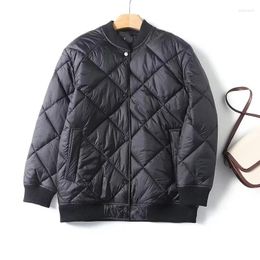 Jackets para mujeres Maxdutti Otoño e Invierno Chaqueta de vuelo acolchada Agrupación negra Bombardería Tops de mujeres