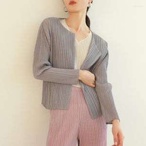 Damesjacks Miyake geplooid Open Stitch 2023 Spring herfst mode damesjurk met vest -stijl lange mouwen jas