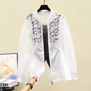 Damesjassen zomer 2022 vrouwen dunne jas driedimensionale bloem zipper trekstring kanten splitsing mode vrouwelijke zonbescherming kleding