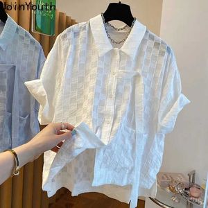 Vestes pour femmes Blouse d'été femmes Plaid blanc chemises en mousseline de soie 2023 Blusas Mujer De Moda Blouses décontractées en vrac mode coréenne Vintage plis hauts YQ240115