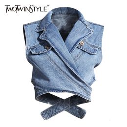 Vrouwen sackets Twotwinstyle Tidak Teratur Cross Denim Mantel Untuk Wanita Tinggi Pinggang Berongga Keluar Kasual Atasan Pendek Musim Panas Busana Gaya Baru 230517