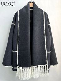 Vestes Femmes UCXQ Vintage Woollen Pardessus avec écharpe Automne Tricoté Glands Style Cape Couleur Mixte O-Cou Manteau Disponible Stock Livraison Rapide 231118