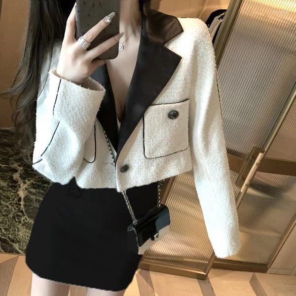 Chaquetas de mujer Traje de tweed de contraste blanco Chic Short Abrigo a medida Chaqueta de lana Mujer Oficina Lady Abrigos acolchados Ropa Top 2023 Coreano