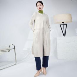 Kadın ceketleri rüzgarlık ceket kadın orta uzunlukta sonbahar moda Miyake pilili gevşek High-end mizaç rahat