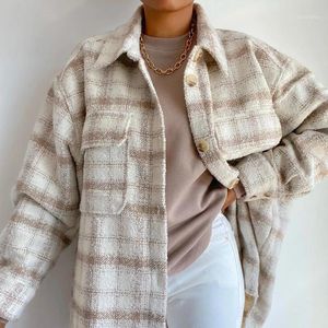 Chaquetas de mujer para mujer con choques a cuadros Otoño 2021 Tallas grandes Grunge Largo Abrigos Femeninos Plaid Camisa Chaqueta de gran tamaño Vintage1