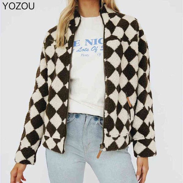 Chaquetas de mujer Yozou 2021 Vintage Cálido Invierno Marrón Blanco Plaid Femenino Teddy Abrigo Mujer Streetwear Cremallera Kpop Ropa de gran tamaño Chaquetas acolchadas T220830