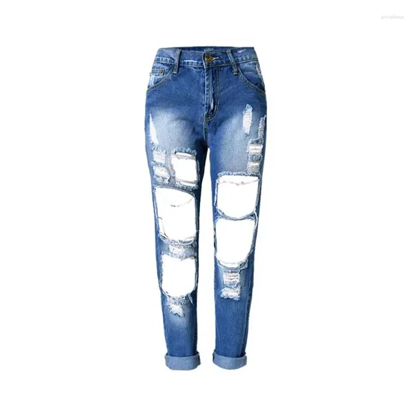 Jeans féminins 2024 Fashion printemps blanchie les femmes déchirées en coton élasticité mince pantalon skinny effet moustache vintage femme