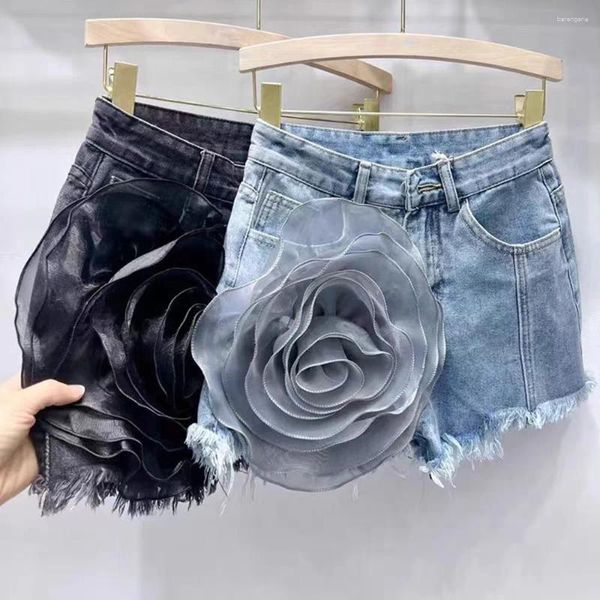 Jeans pour femmes 3d fleur short denim Femmes 2024 Été de style coréen gaigne large jambe courte pantalon minceu
