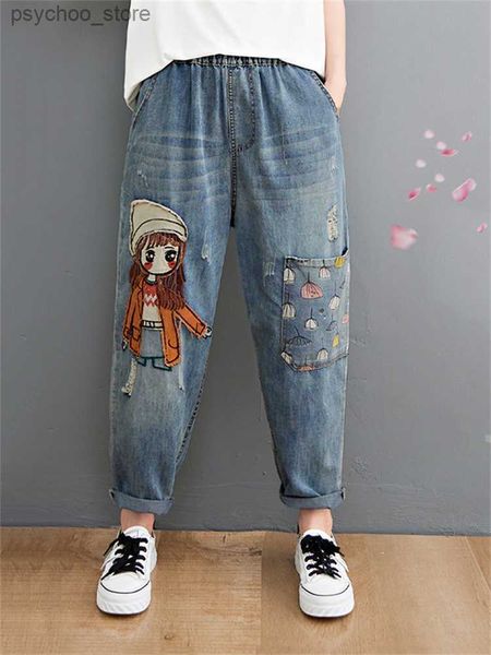 Jeans pour femmes 6537 Cartoon Litter Girl Broderie Denim Pantalon pour femmes Trendy Hole Casual Taille haute Pantalons Poches Mom Harem Blue Jeans Q230901