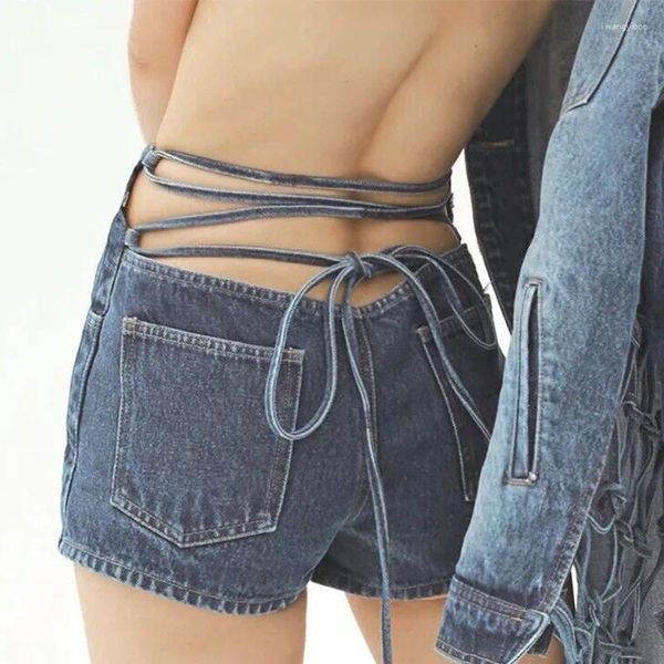 Jeans pour femmes Absgd 2024 Été Slim Denim Pantalon Femme Personnalité Super INS Taille haute ajourée Short à lacets