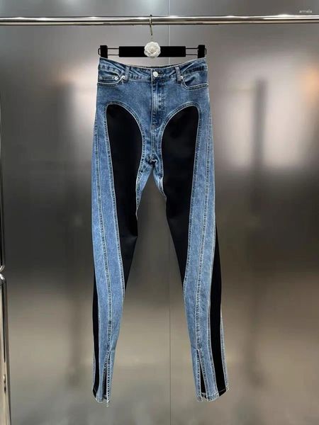 Jeans pour femmes Automne 2023 Petits pieds Jambes serrées Slim Denim Épissé Pantalon design noir