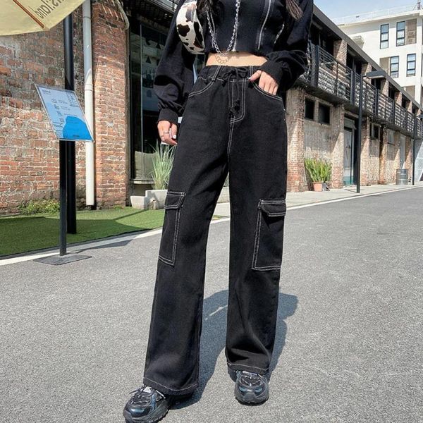 Jeans para mujeres Pantalones de carga de mezclilla negra de color recto