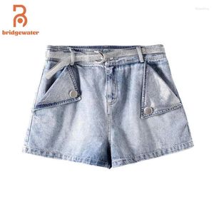 Jeans pour femmes Bridgewater Summer Rignestone Belt Denim Shorts Femmes hautes hautes Pantalons baggy de la taille coréenne Straitement