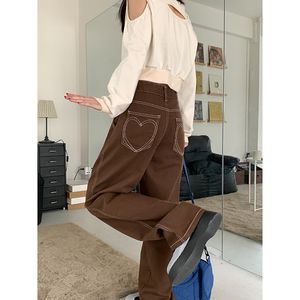 Damesjeans Brown High Taille Vintage Straight Baggy Denim Pants Streetwear Heart Pattern Design Fashion Wide Leg Trouser 230309