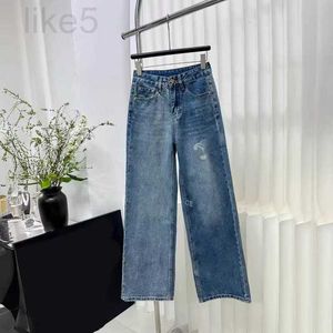 Marque de concepteur de jeans pour femmes début printemps nouveau celle décontractée style original en détresse en vrac lettre minceur imprimée la jambe droite p6pu