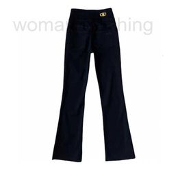 Jeans pour femmes Designer Taille haute nettoyant et soulevant les fesses pour montrer la minceur, pantalon en denim légèrement évasé pour les femmes nouveau pantalon crayon à haute élasticité 80MD
