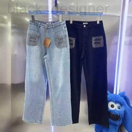 Jeans para mujer Diseñador MM Familia 24ss Nueva letra Bordado Decoración Moda Versátil Slim y Leggy Pantalones largos y rectos 8FCY