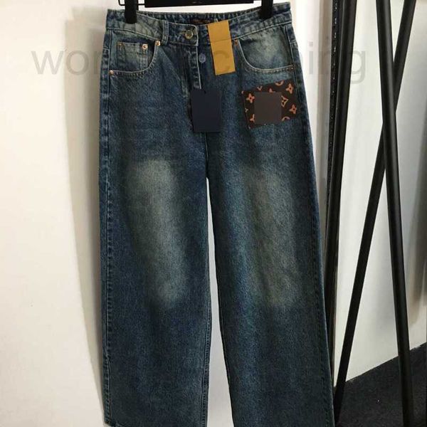 Jeans pour femmes Designer nouvelle édition pour femmes à jambes épaisses en cuir à fleurs anciennes taille haute pantalon en denim à jambes larges bleu O6W1