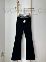 Jeans pour femmes Designer Les pantalons en denim pour femmes d'automne 2023 avec un ourlet légèrement évasé et un design fendu sont tendance et amincissants 4VRS