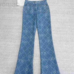 Jeans pour femmes Designer Xiaoxiangfeng 2023 Nouveau automne et hiver double poche camélia baril droit pour les femmes avec des jambes longues et minces UFTB