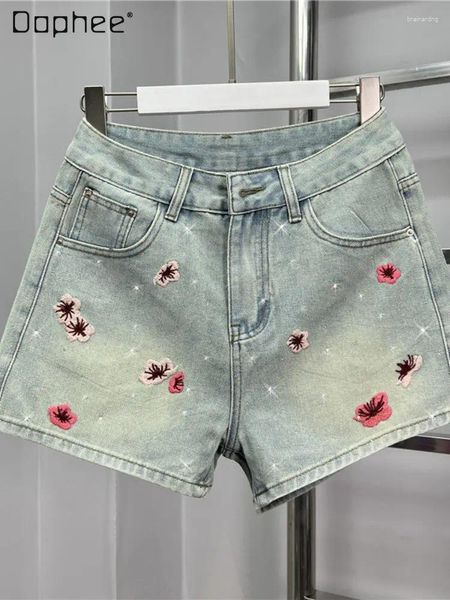 Jeans pour femmes brodés Fix Fix Rhinestone Denim Shorts pour femmes 2024 Summer INS All-Match High Waist Slim Fit Jean Pantalon Jamn Pantalon