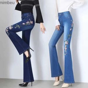 Jeans femme Broderie Flare jean femmes élasticité cloche-bas jean pour filles bleu clair pantalon grande taille femme décontracté Denim PantsC24318