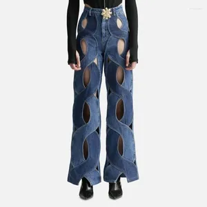Jeans pour femmes américain européen personnalisé Hollow Out Earnom Autumn Thread Two Color Spliced Slim Slim Straight Mand Pantal pour les femmes