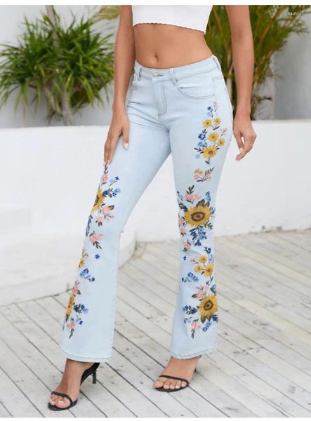 Jeans pour femmes travail lourd broderie rue mode personnalité fleur lavage corne fille épicée