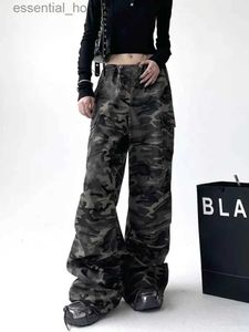 Jeans féminins Houzhou Camouflage Cargo Jeans pour femmes Retro surdimensionné de style hip-hop pantalon en jean coré