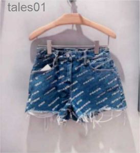 Jeans para mujer K029 Primavera INSPIRADO EN EL DISEÑADOR MODAS desgastadas Salpicaduras azules Pantalones cortos con letras de verano 240304