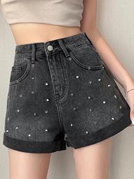 Jeans féminins Loisure Sequin Elastic Denim High Waited Slim Fitting A-Line Shorts 2024 Corée de mode coréenne