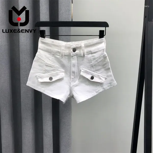 Jeans pour femmes Luxeenvy Blanc Low Rise Denim Shorts Femmes Sexy 2024 Été Spicy Girl Tenue A-Line Pantal